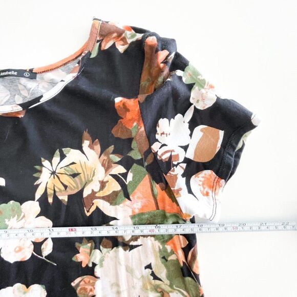 Annabelle Dress // Size Large // NWT // knee length - Picture 3 of 7